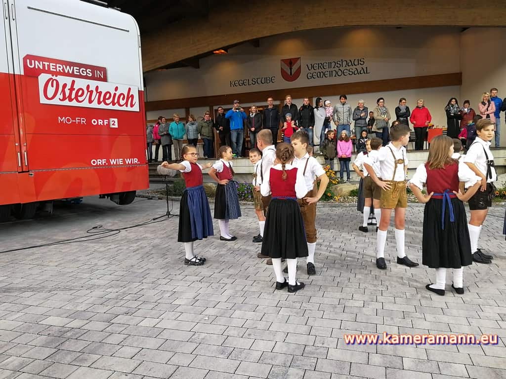 ORF - Unterwegs in Österreich ORF Unterwegs in Österreich - zu Gast in Tirol. Täglich vier Stunden LIVE aus dem mobilen ORF Studio. | daheim in österreich, guten morgen österreich, Kameramann Tirol Andreas Felder, orf, tirol, unterwegs in österreich, vorarlberg