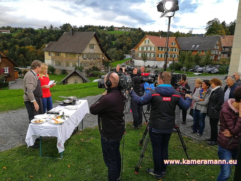 ORF - Unterwegs in Österreich ORF Unterwegs in Österreich - zu Gast in Tirol. Täglich vier Stunden LIVE aus dem mobilen ORF Studio. | daheim in österreich, guten morgen österreich, Kameramann Tirol Andreas Felder, orf, tirol, unterwegs in österreich, vorarlberg