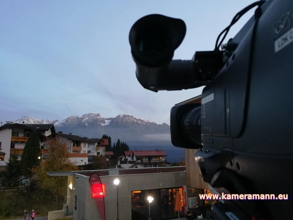 ORF - Unterwegs in Österreich ORF Unterwegs in Österreich - zu Gast in Tirol. Täglich vier Stunden LIVE aus dem mobilen ORF Studio. | daheim in österreich, guten morgen österreich, Kameramann Tirol Andreas Felder, orf, tirol, unterwegs in österreich, vorarlberg