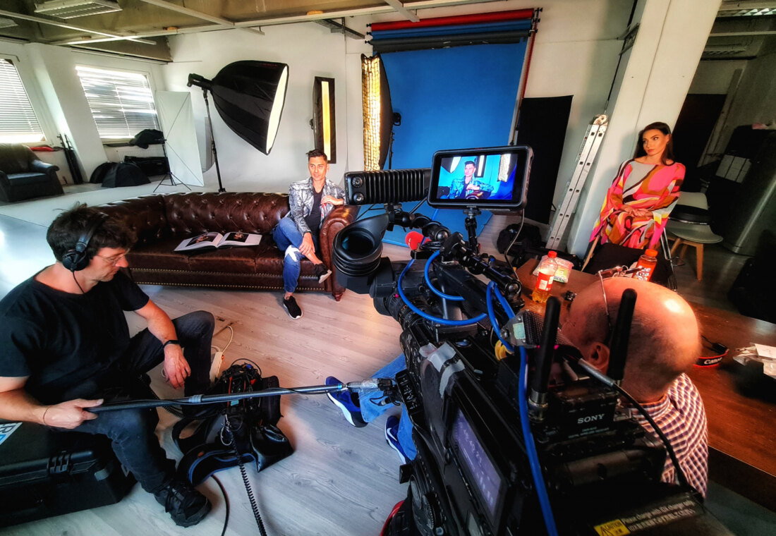 20220601 121103 01 1100x760 - Backstage