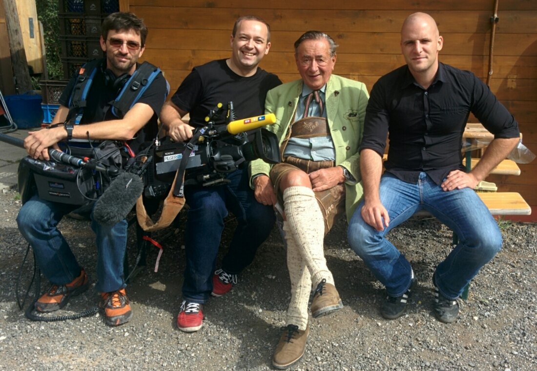 RTL Lugner Dreharbeiten 1 1 1100x760 - Backstage